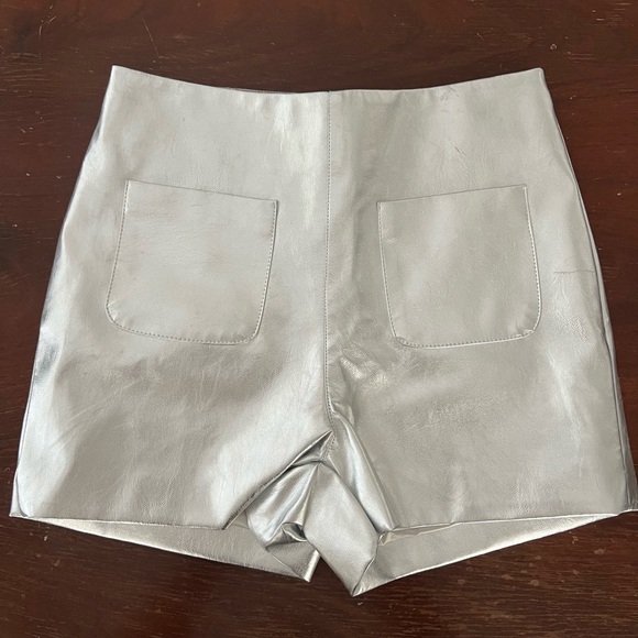 NWT Cloud Ten Faux Metallic Leather Shorts | S - Picture 9 of 13